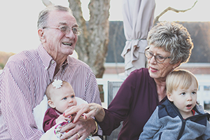 Un ruolo importante nel tessuto sociale italiano è rappresentato dai nonni. Nonni Garanti